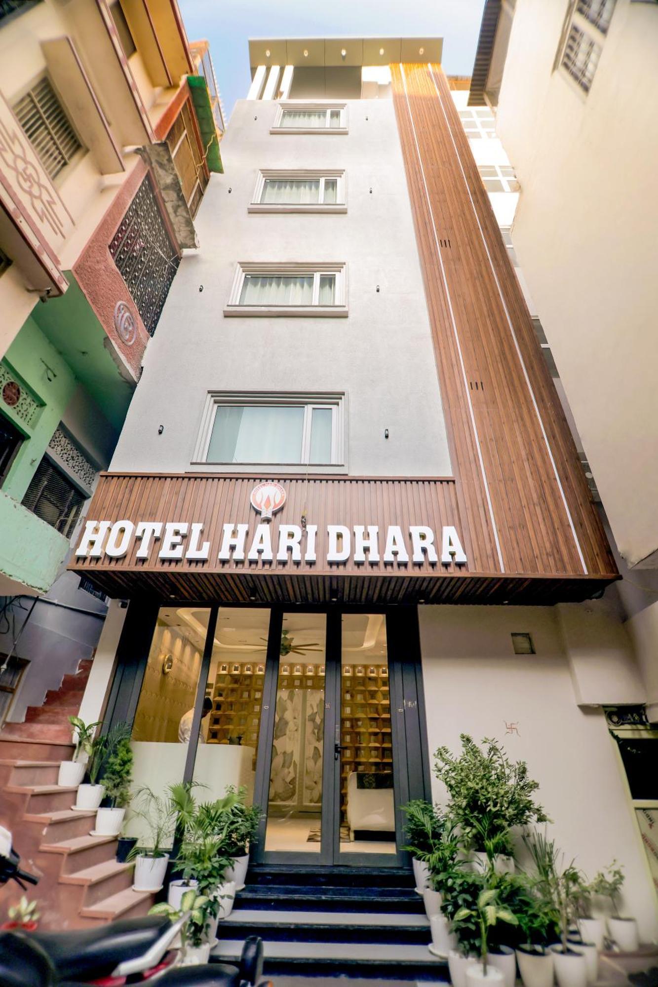 Hotel Hari Dhara, 100 Meters From Har-Ki-Pauri Haridwār Exteriör bild